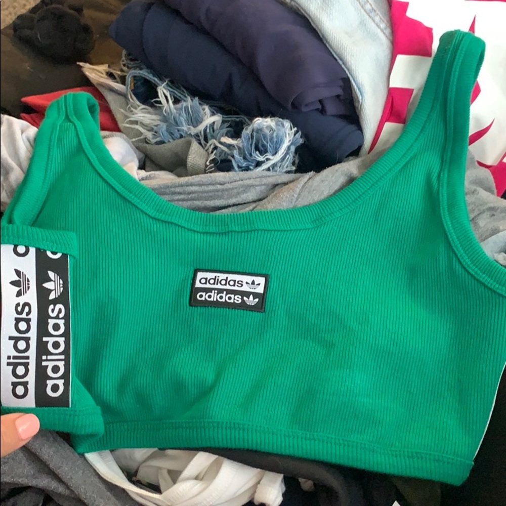 Adidas Top